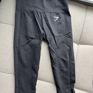 Gymshark Vital Seamless Leggings, dark gray/ black, Size small